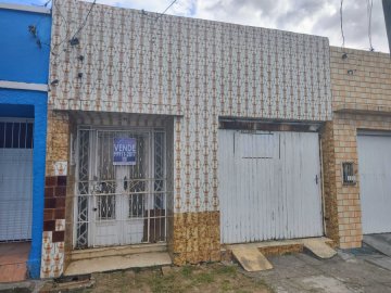 Casa � venda no bairro Fragata em Pelotas/RS