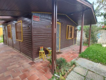 Casa � venda no bairro Laranjal em Pelotas/RS
